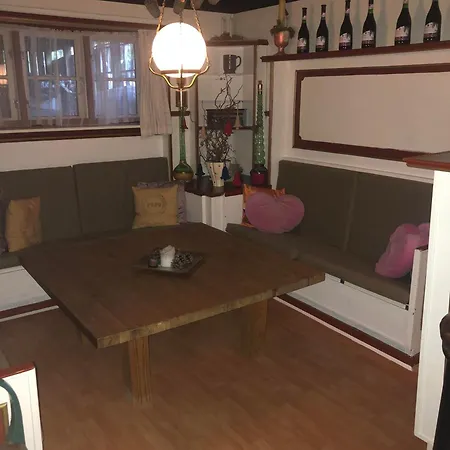 Bed & Kitchen Appartement *