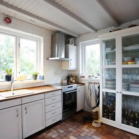 Bed & Kitchen Koge