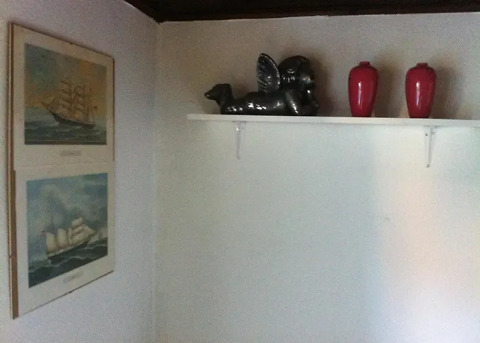 Bed & Kitchen * 克厄