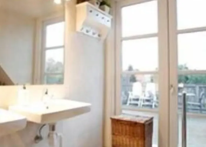 Apartment Bed&kitchen