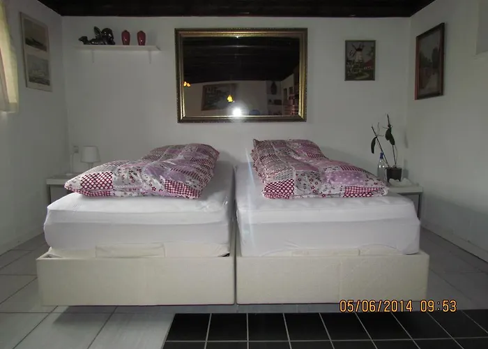 Bed & Kitchen * 克厄